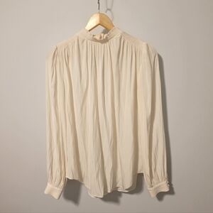 Aritzia Wilfred Romantic Silk Like Cream White Flowy Blouse Mockneck Size Small